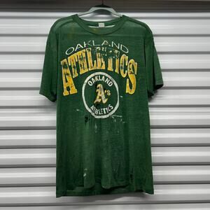VTG 80s Distress/Thrash/Super Thin Oakland A's green and yellow cotton tee